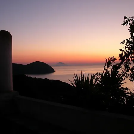 Casa Rossa Del Cappero Sottano Villa *